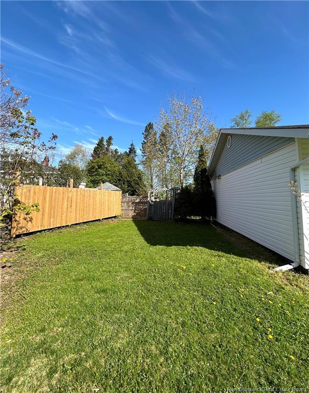 









1


Robin

DR,
Fredericton,




NB
E3C 1K6

