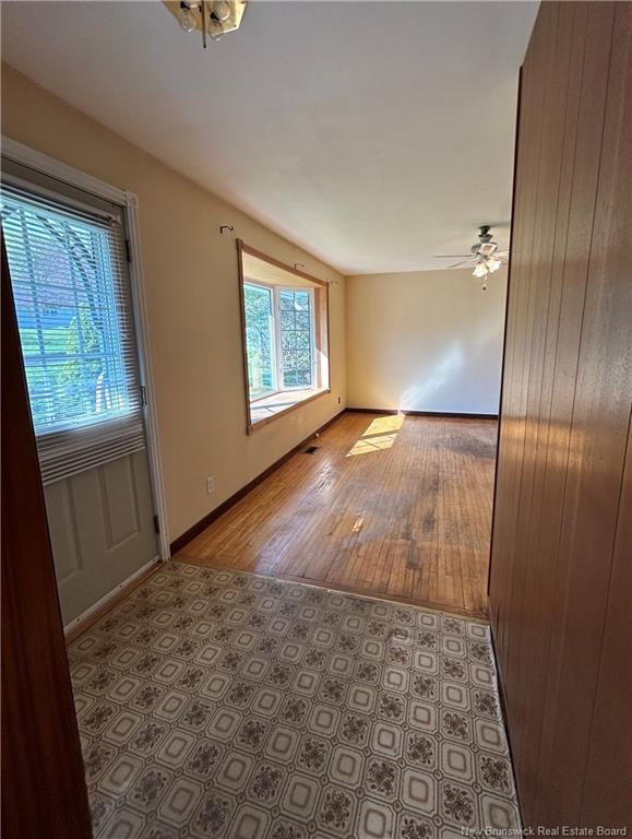 









1


Robin

DR,
Fredericton,




NB
E3C 1K6

