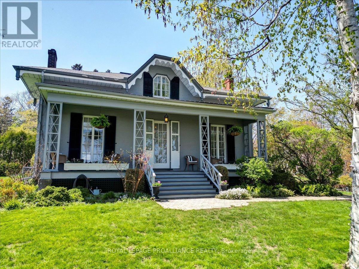 












89 DORSET STREET W

,
Port Hope,




Ontario
L1A1G3

