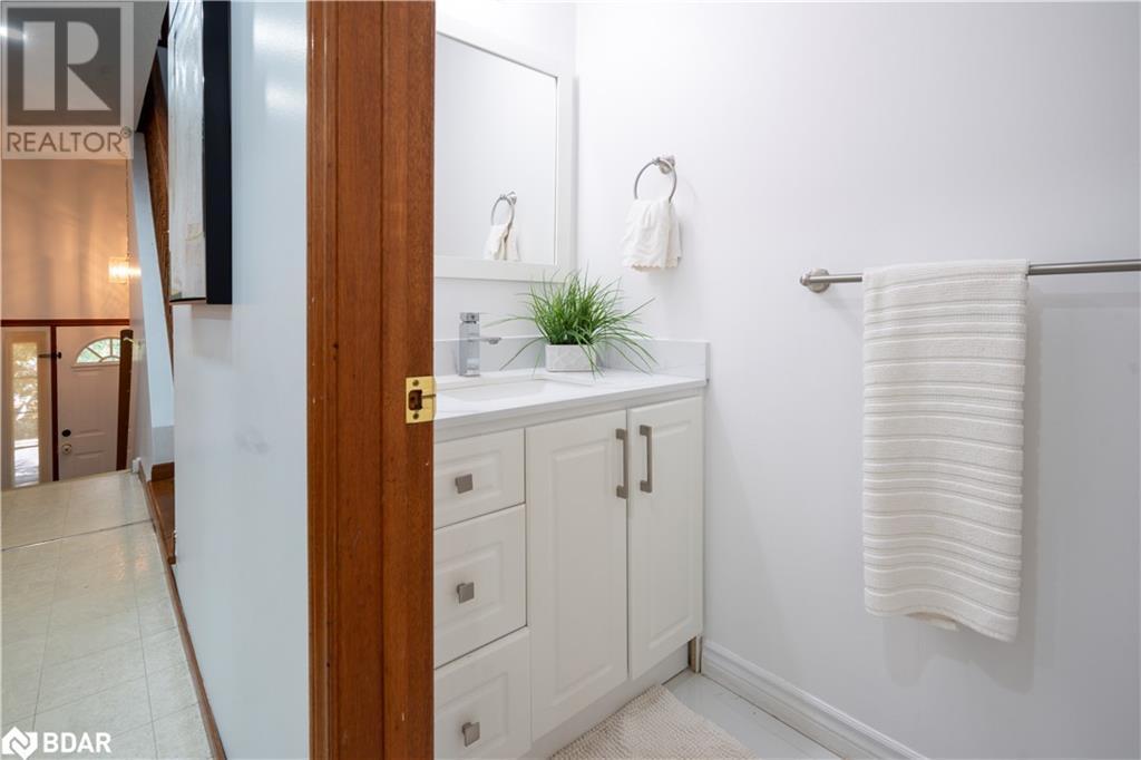 












700 CHAMPLAIN Boulevard Unit# 2

,
Cambridge,




Ontario
N1R8K1

