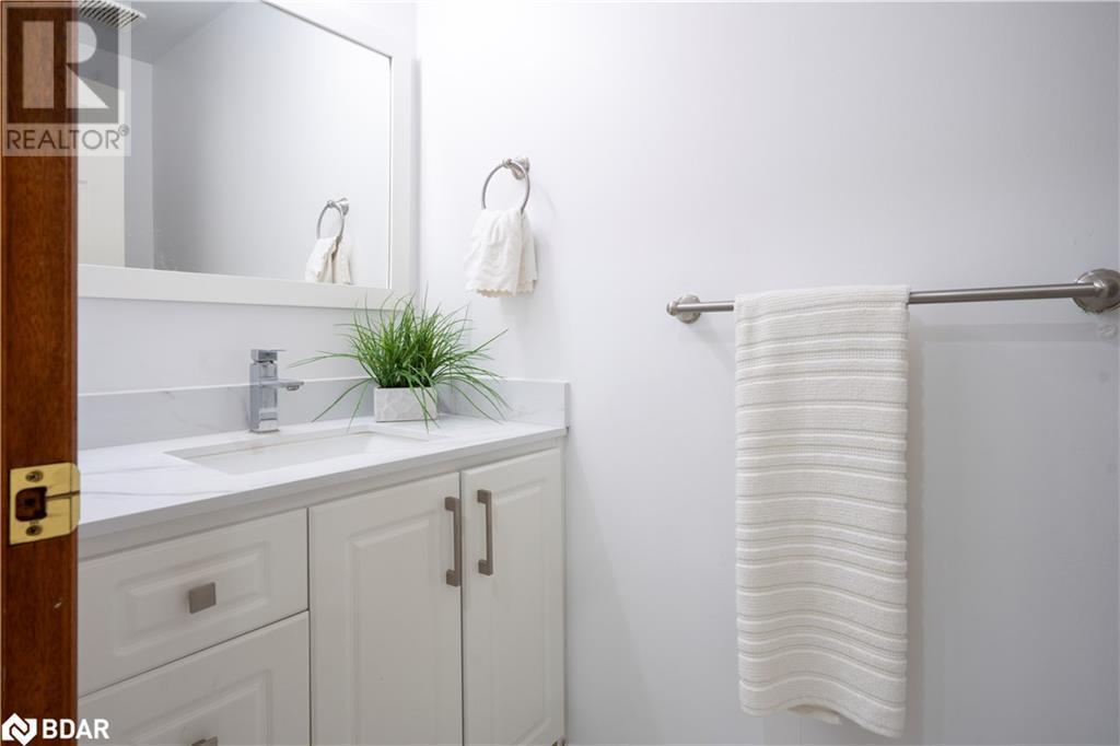 












700 CHAMPLAIN Boulevard Unit# 2

,
Cambridge,




Ontario
N1R8K1

