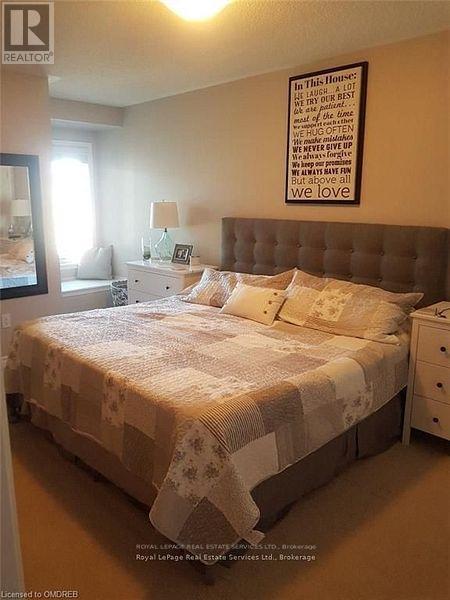 












241 BETSY DRIVE E

,
Oakville,




Ontario
L6M0V3

