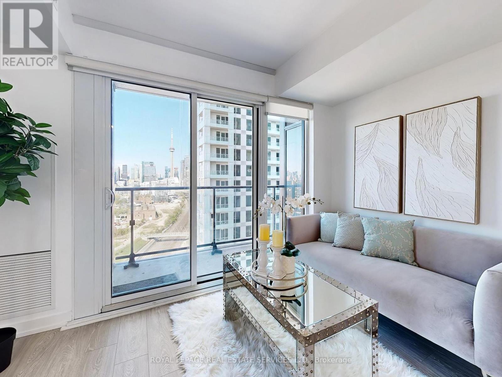 












2219 - 19 WESTERN BATTERY ROAD

,
Toronto,




Ontario
M6K3S4

