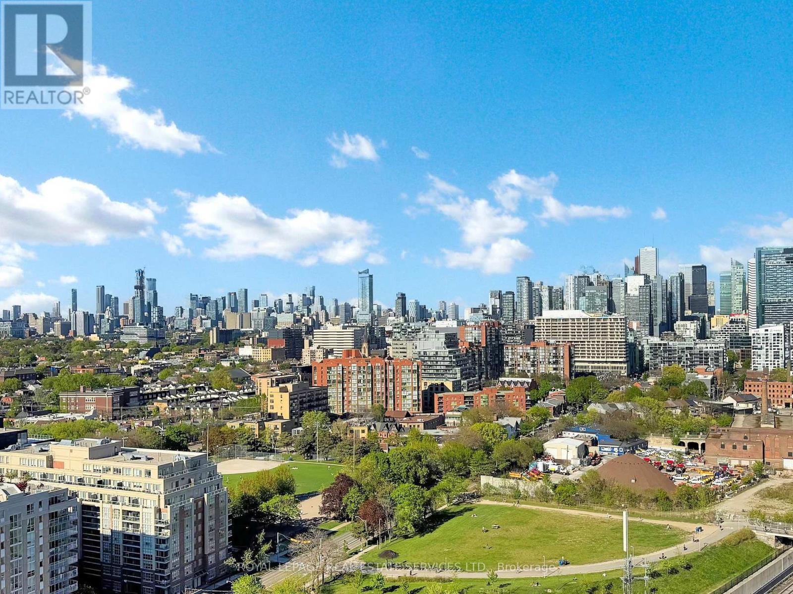 












2219 - 19 WESTERN BATTERY ROAD

,
Toronto,




Ontario
M6K3S4

