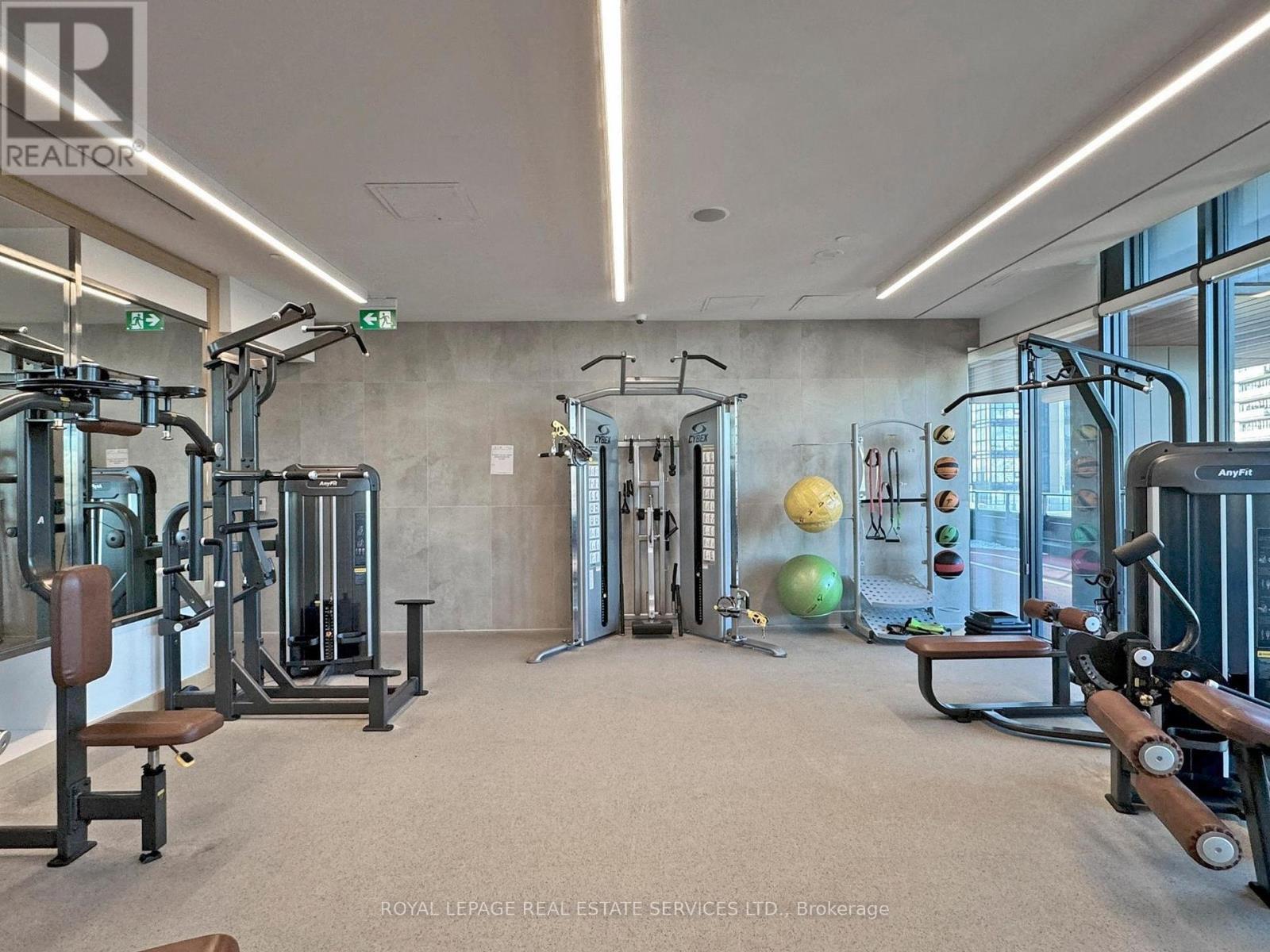 












2219 - 19 WESTERN BATTERY ROAD

,
Toronto,




Ontario
M6K3S4

