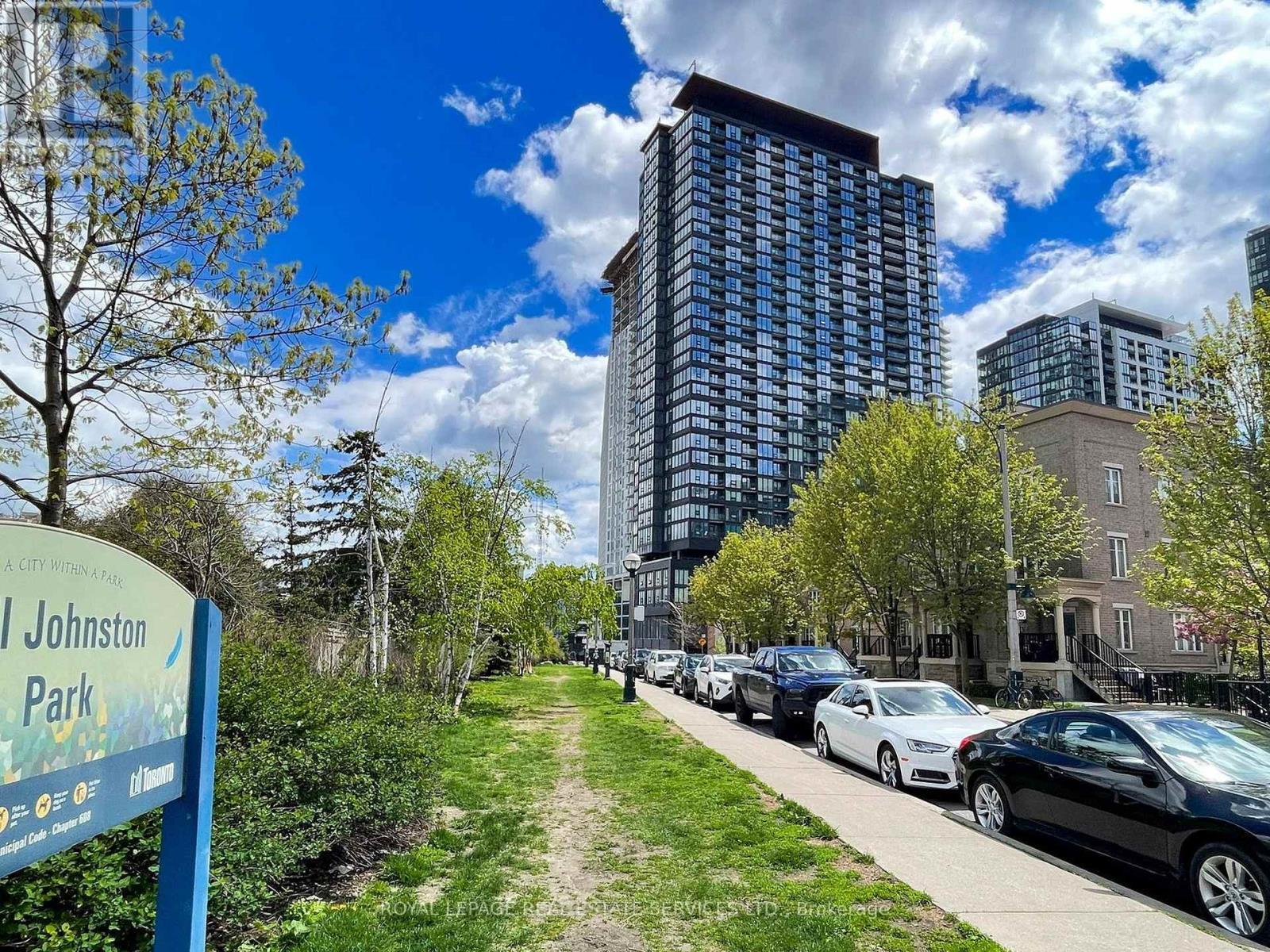 












2219 - 19 WESTERN BATTERY ROAD

,
Toronto,




Ontario
M6K3S4

