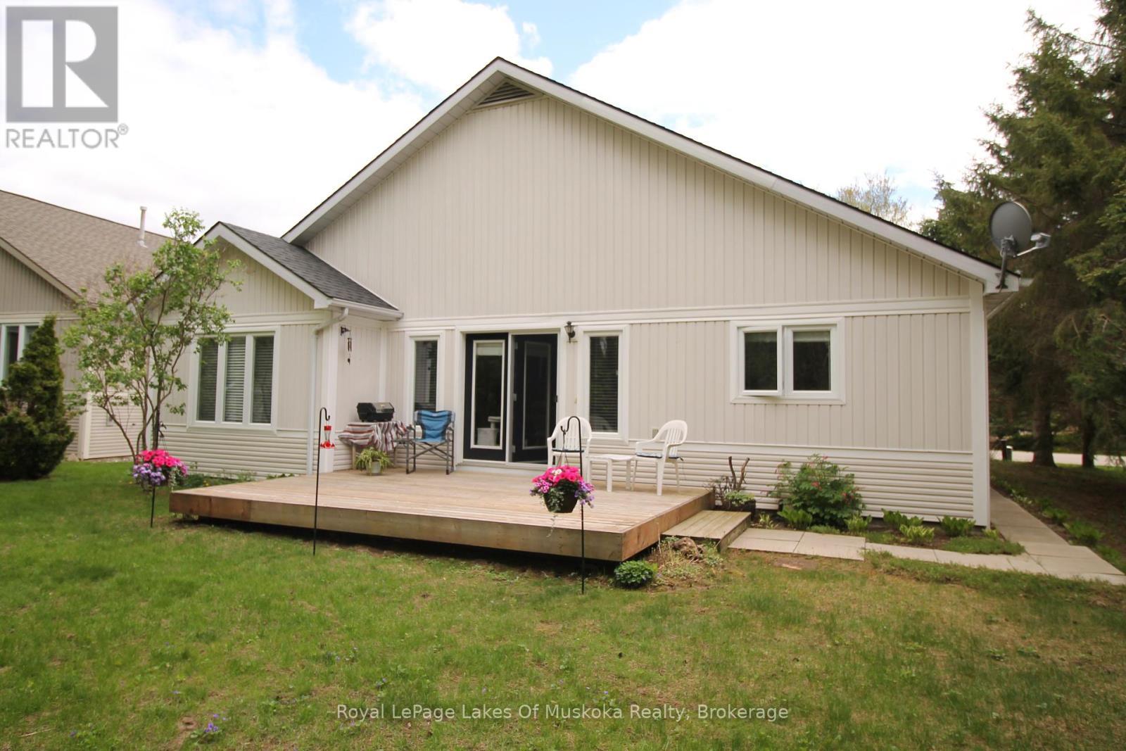 












30 HEDGEWOOD LANE

,
Gravenhurst (Muskoka (S)),




Ontario
P1P1Y8

