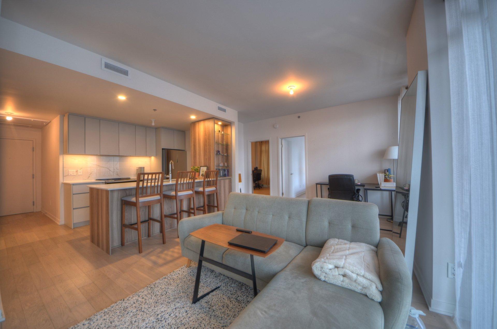 









700


Rue des Éclaircies

, 421,
Brossard,




QC
J4Z0P9

