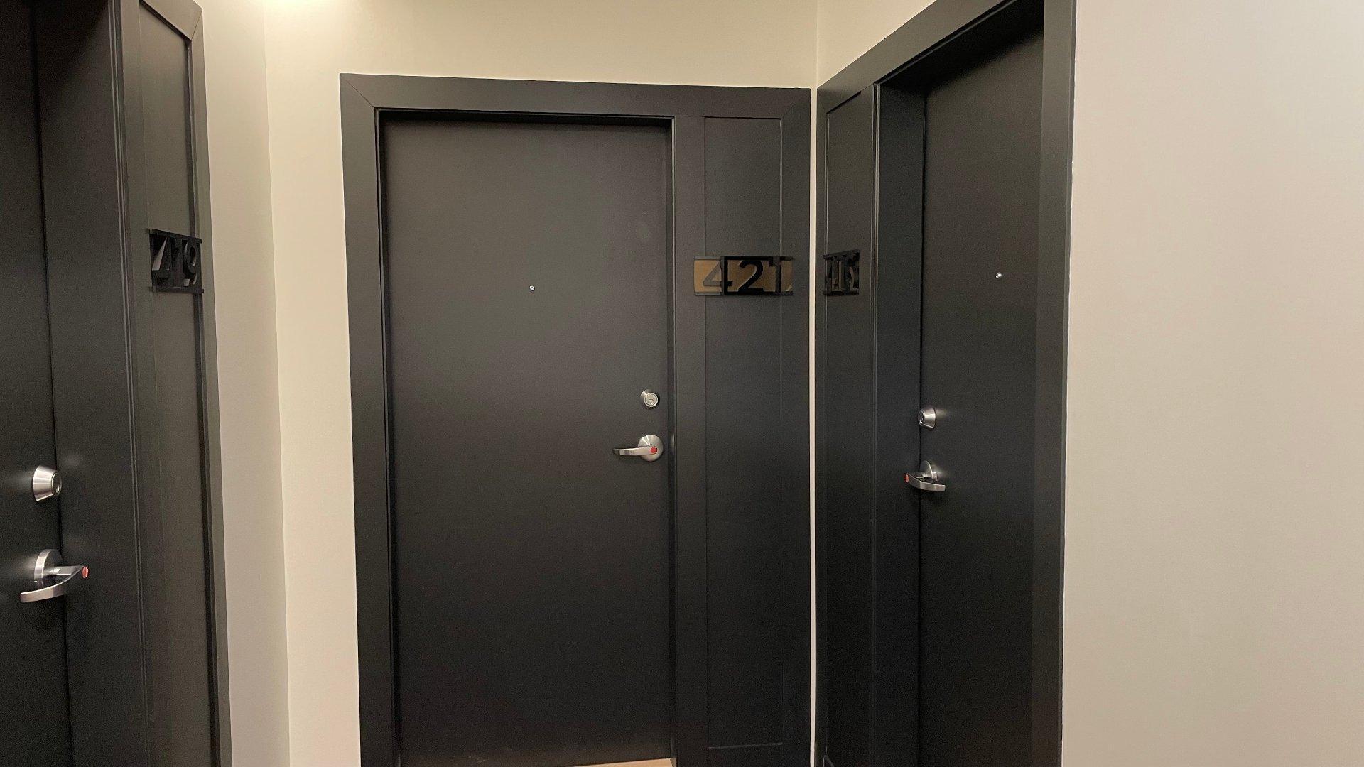 









700


Rue des Éclaircies

, 421,
Brossard,




QC
J4Z0P9

