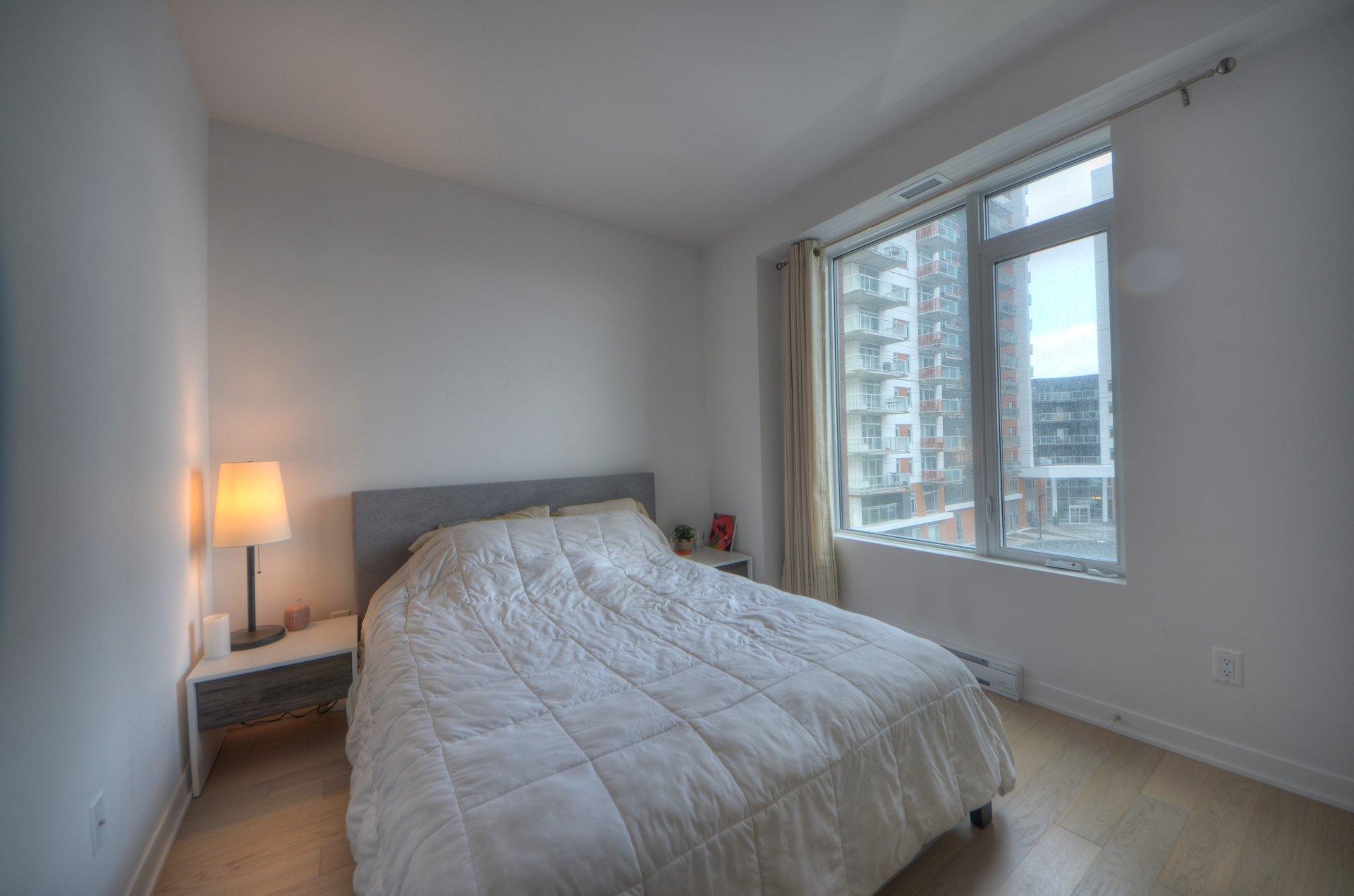 









700


Rue des Éclaircies

, 421,
Brossard,




QC
J4Z0P9

