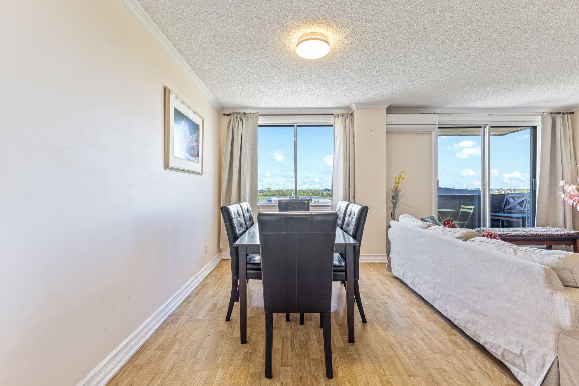 









2250


Boul. Thimens

, 604,
Montréal (Saint-Laurent),




QC
H4R2L3

