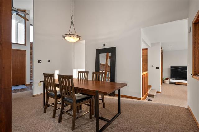 









23


FORT GARRY

CR,
St Andrews,




MB
R1A 2P7

