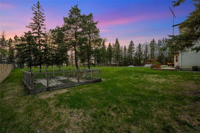 









23


FORT GARRY

CR,
St Andrews,




MB
R1A 2P7

