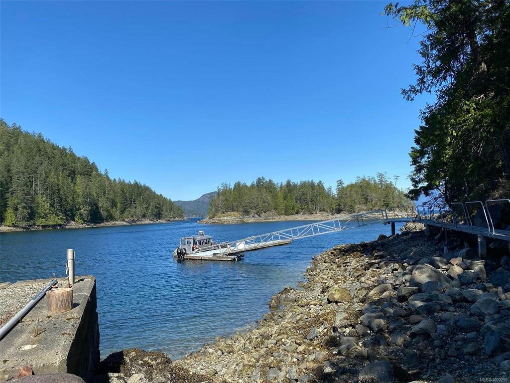 









DL 904


Quartz

Bay,
Cortes Island,







BC
V0V 0V0

