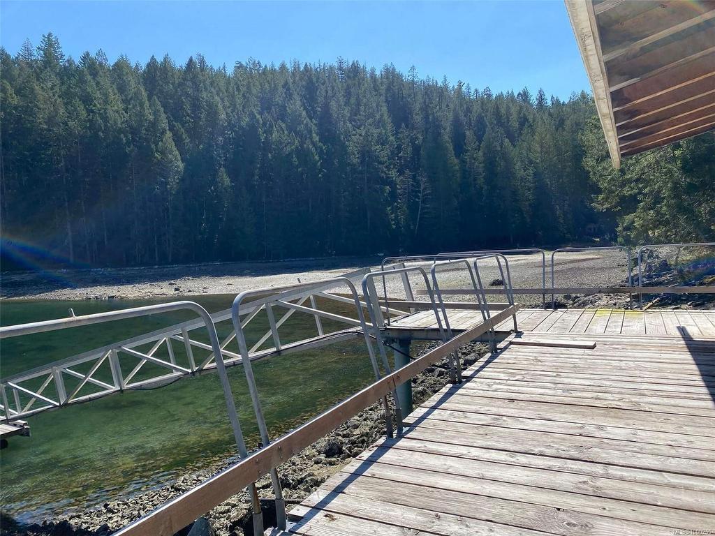 









DL 904


Quartz

Bay,
Cortes Island,







BC
V0V 0V0

