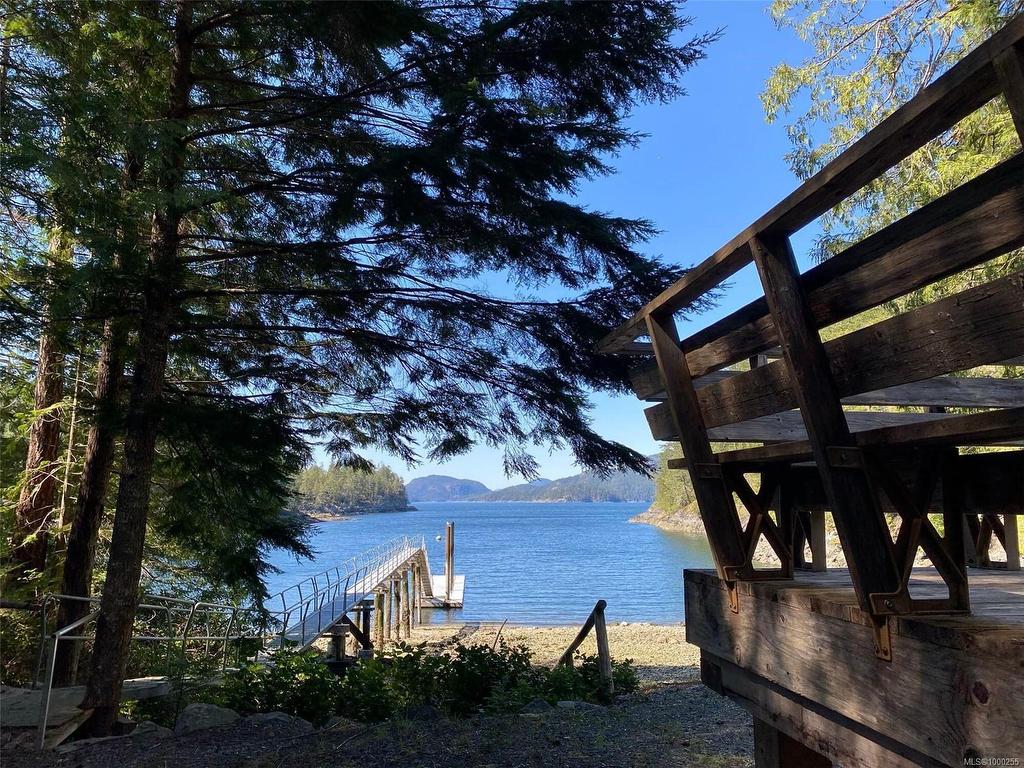 









DL 904


Quartz

Bay,
Cortes Island,







BC
V0V 0V0

