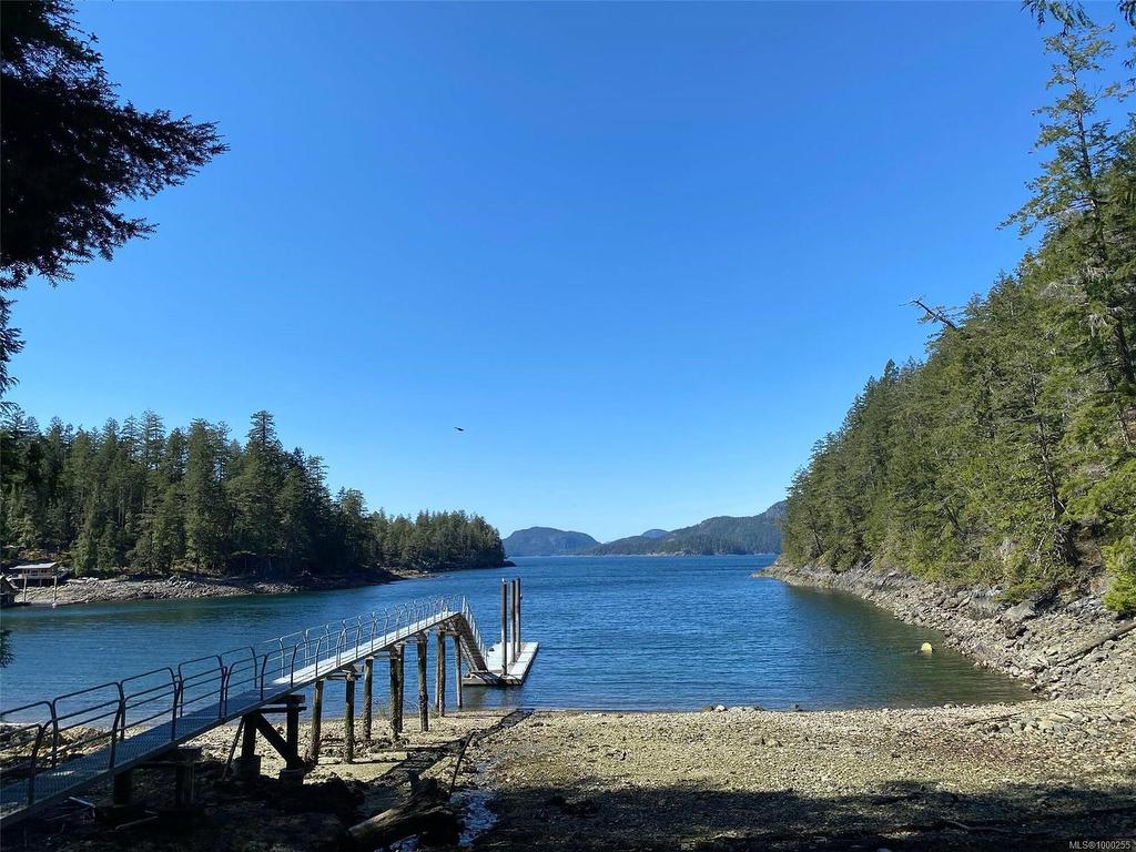 









DL 904


Quartz

Bay,
Cortes Island,







BC
V0V 0V0

