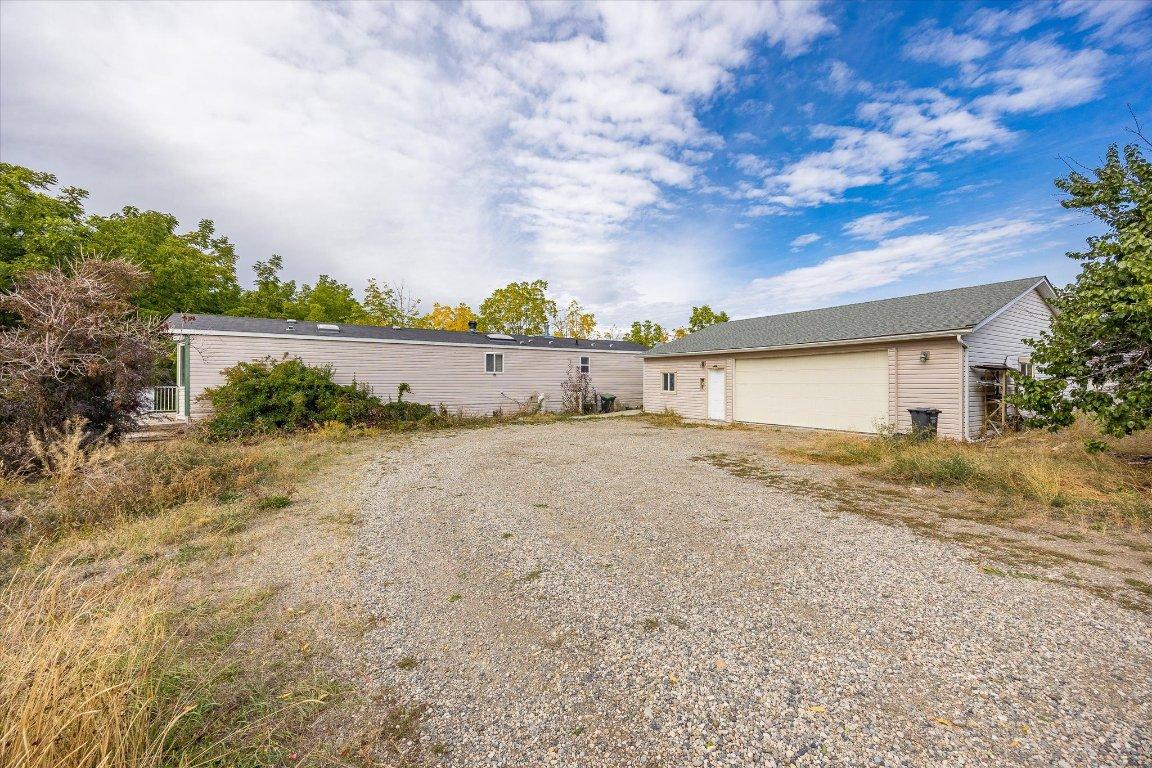 









848


Webster

Road,
Kelowna,







BC
V1P 1C2

