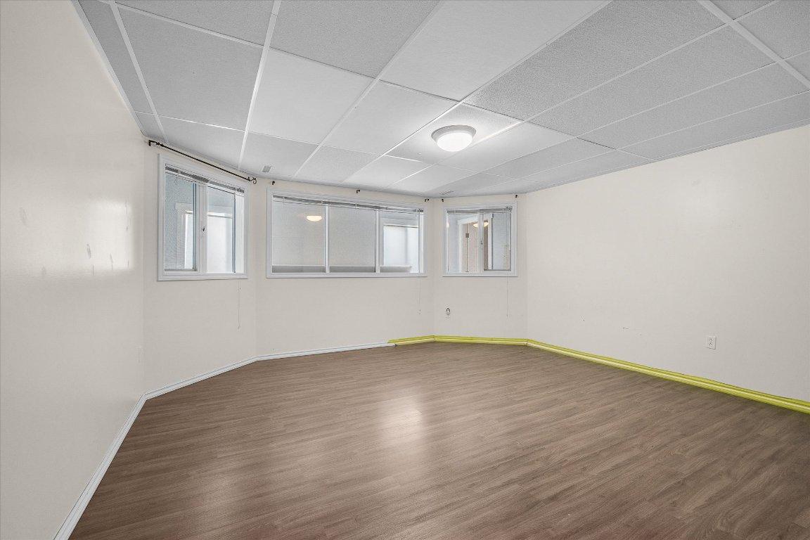 









848


Webster

Road,
Kelowna,




BC
V1P 1C2

