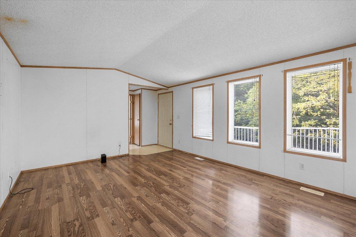 









848


Webster

Road,
Kelowna,




BC
V1P 1C2

