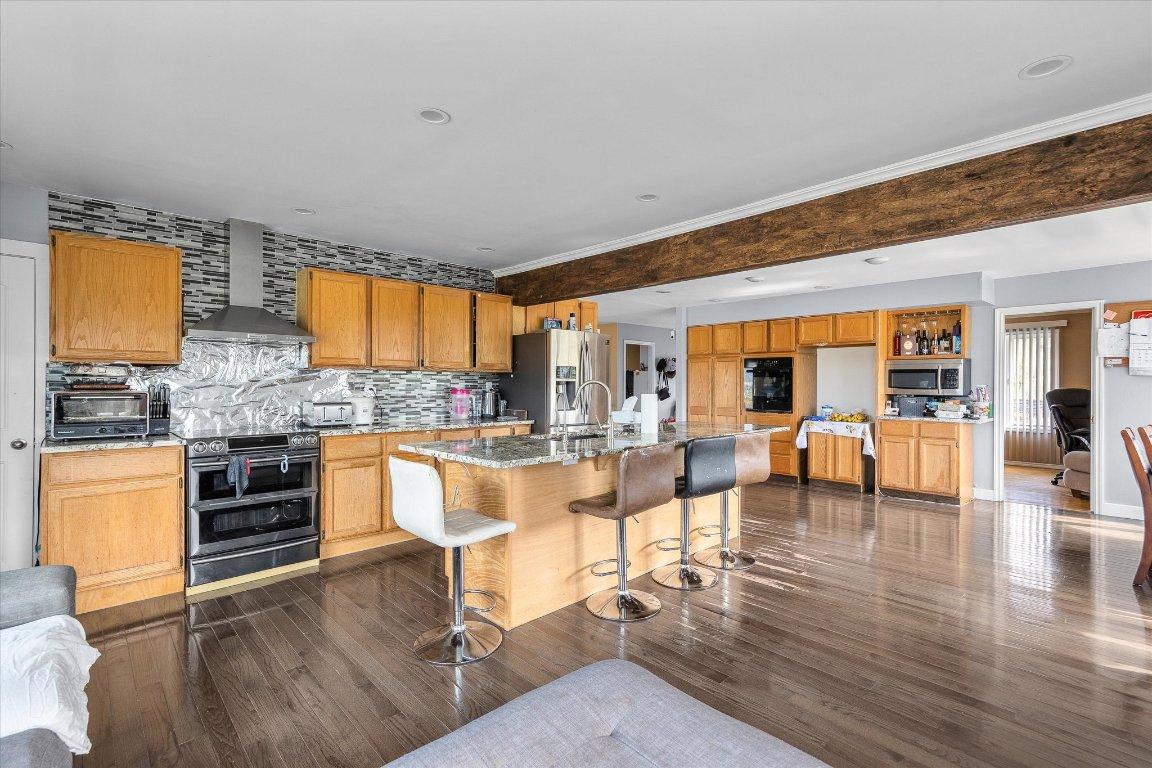 









848


Webster

Road,
Kelowna,




BC
V1P 1C2

