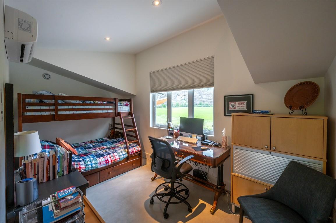 









252


Sundial

Road,
Oliver,




BC
V0H 1T2

