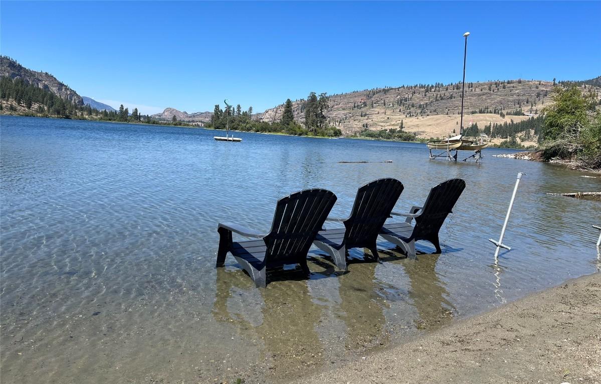 









252


Sundial

Road,
Oliver,




BC
V0H 1T2

