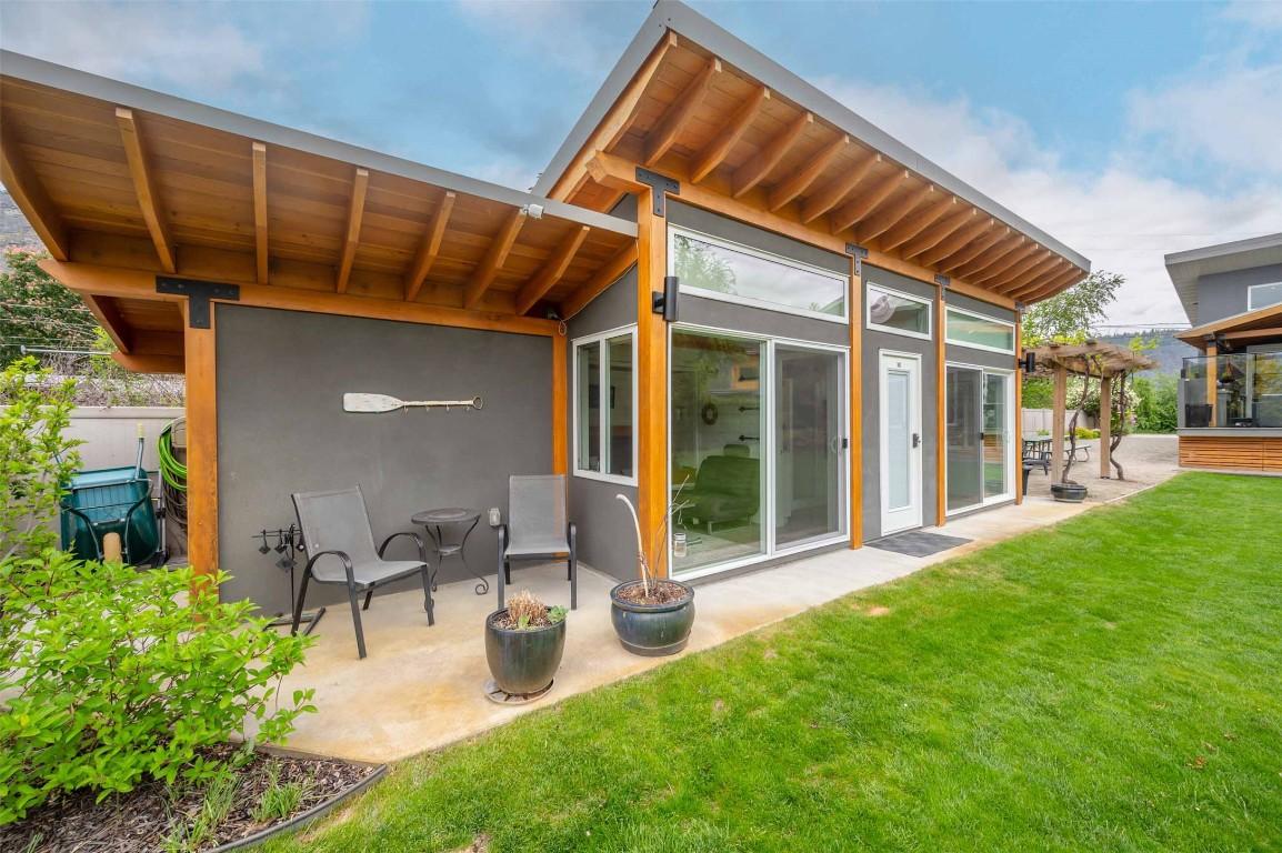 









252


Sundial

Road,
Oliver,




BC
V0H 1T2


