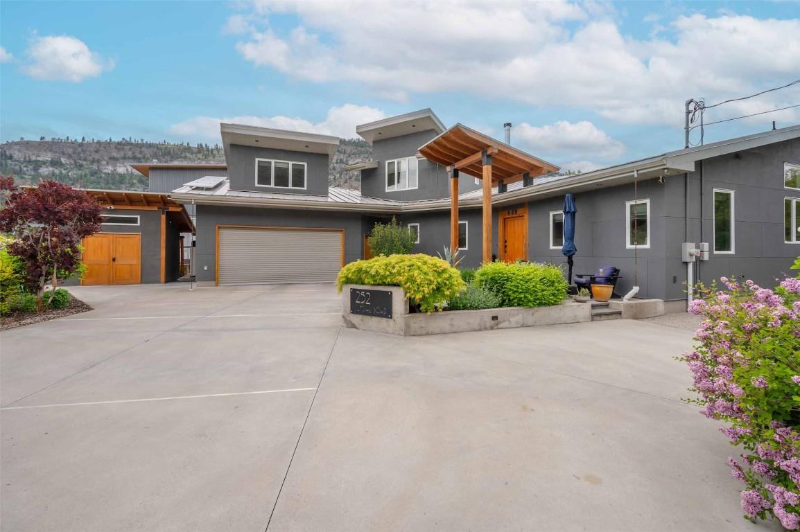 









252


Sundial

Road,
Oliver,




BC
V0H 1T2

