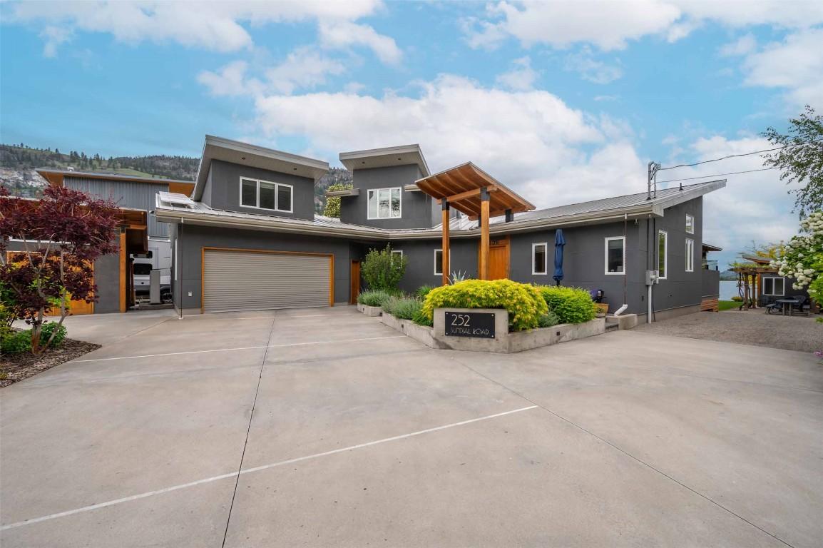 









252


Sundial

Road,
Oliver,




BC
V0H 1T2

