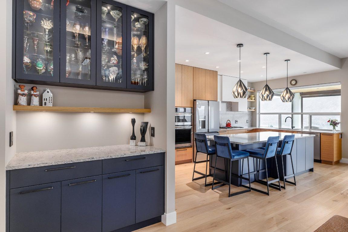 









9814


Beacon Hill

Crescent,
Lake Country,




BC
V4V 0A9

