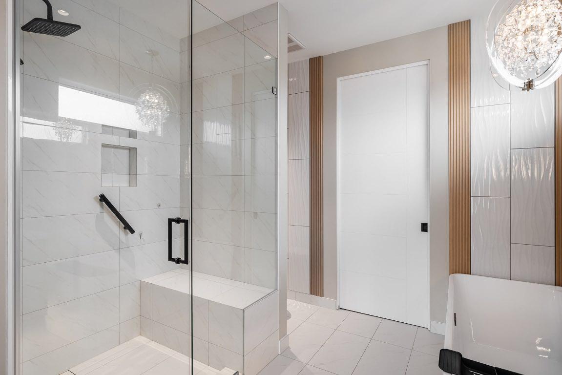 









9814


Beacon Hill

Crescent,
Lake Country,




BC
V4V 0A9

