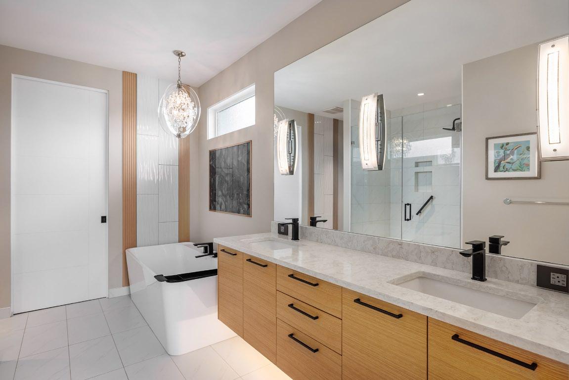 









9814


Beacon Hill

Crescent,
Lake Country,




BC
V4V 0A9

