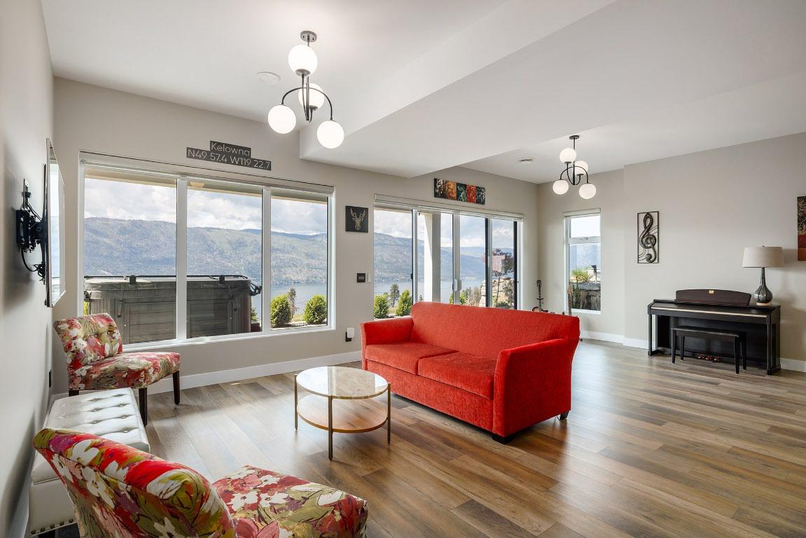 









9814


Beacon Hill

Crescent,
Lake Country,




BC
V4V 0A9

