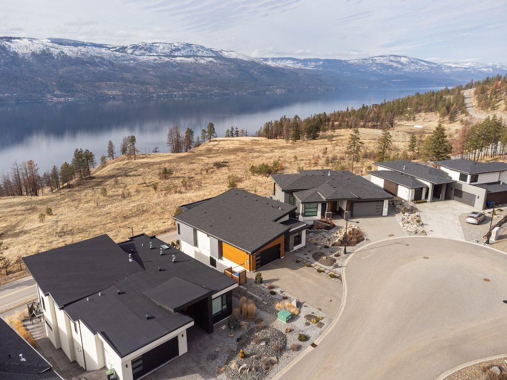 









9814


Beacon Hill

Crescent,
Lake Country,




BC
V4V 0A9


