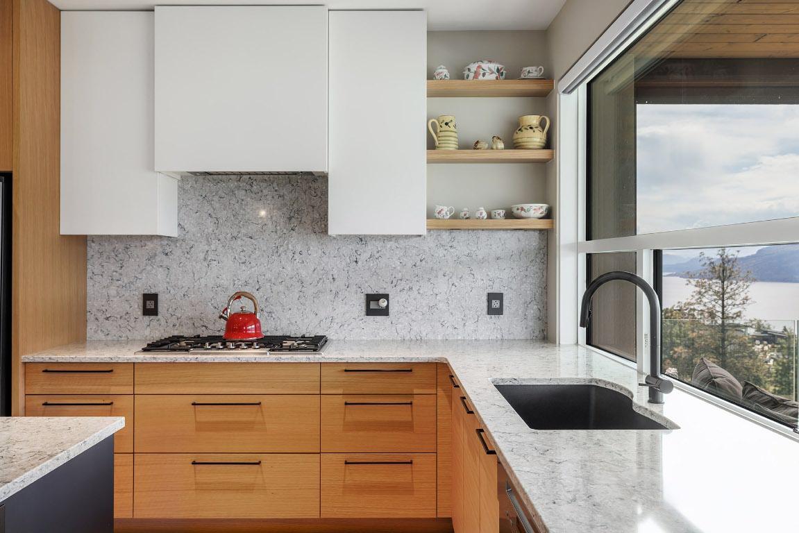 









9814


Beacon Hill

Crescent,
Lake Country,




BC
V4V 0A9

