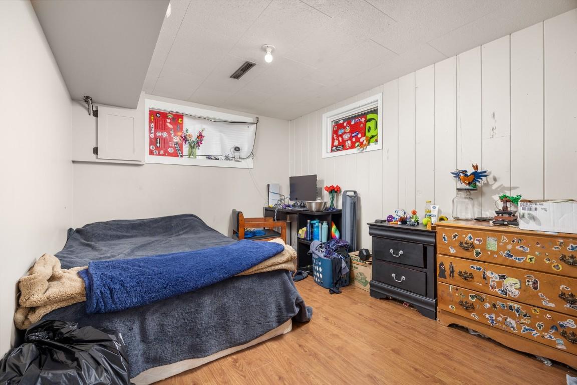 









2800


39

Street,
Vernon,




BC
V1T 6J4

