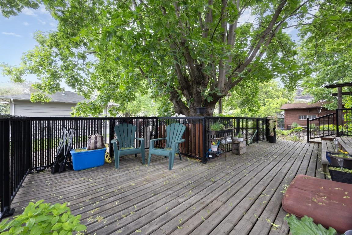 









2800


39

Street,
Vernon,




BC
V1T 6J4

