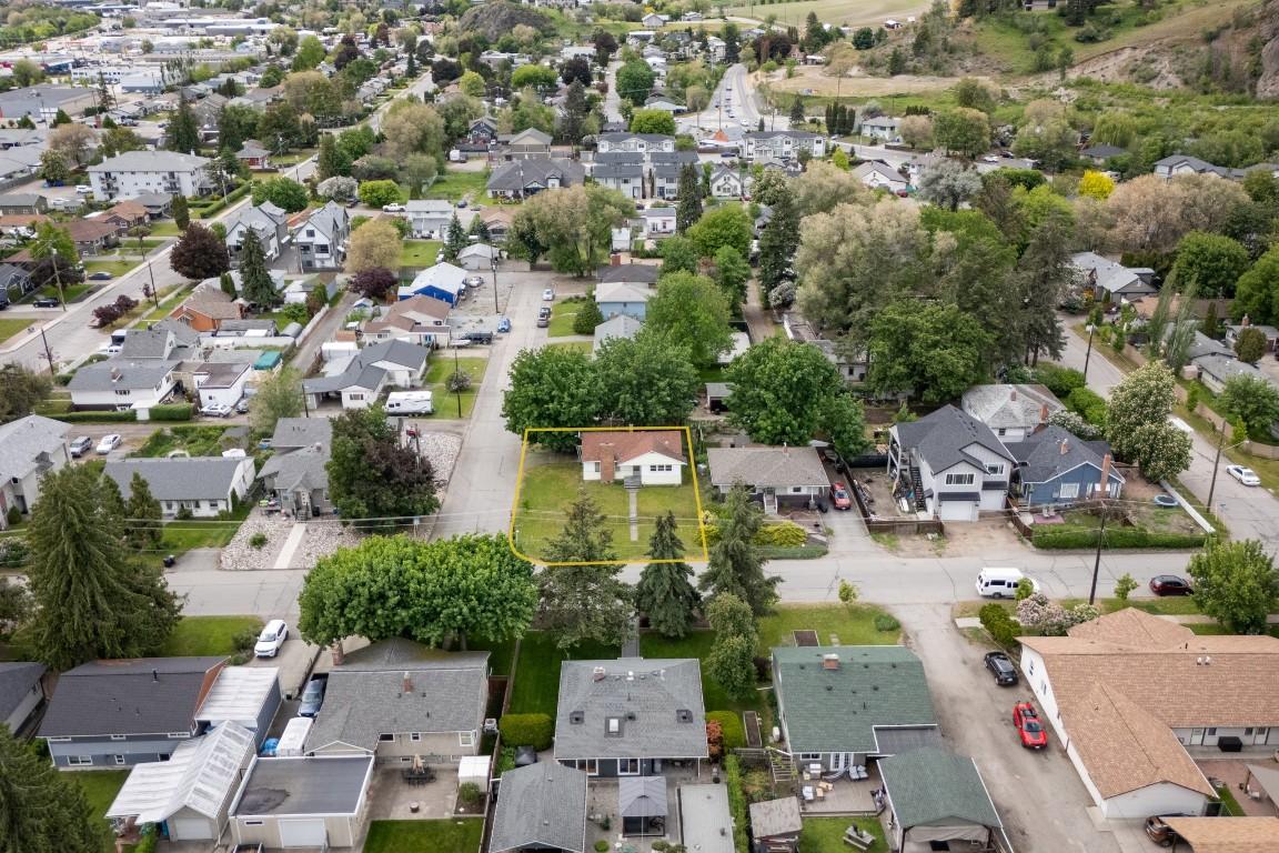 









2800


39

Street,
Vernon,




BC
V1T 6J4

