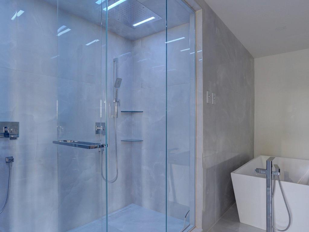 









6


Rue Bélair

,
L'Île-Bizard/Sainte-Geneviève (Montréal),




QC
H9E1R1

