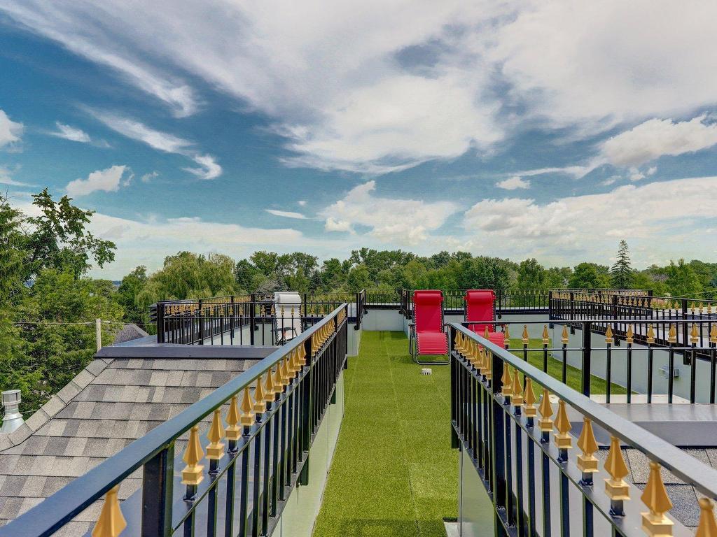 









6


Rue Bélair

,
L'Île-Bizard/Sainte-Geneviève (Montréal),




QC
H9E1R1

