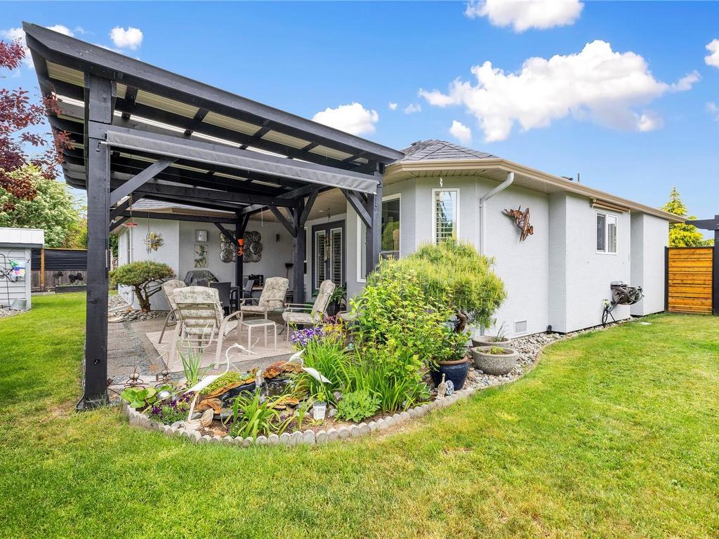 









1084


Aery View

Way,
Parksville,




BC
V9P 2N9

