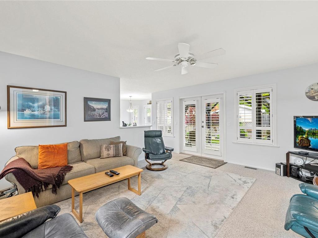









1084


Aery View

Way,
Parksville,




BC
V9P 2N9

