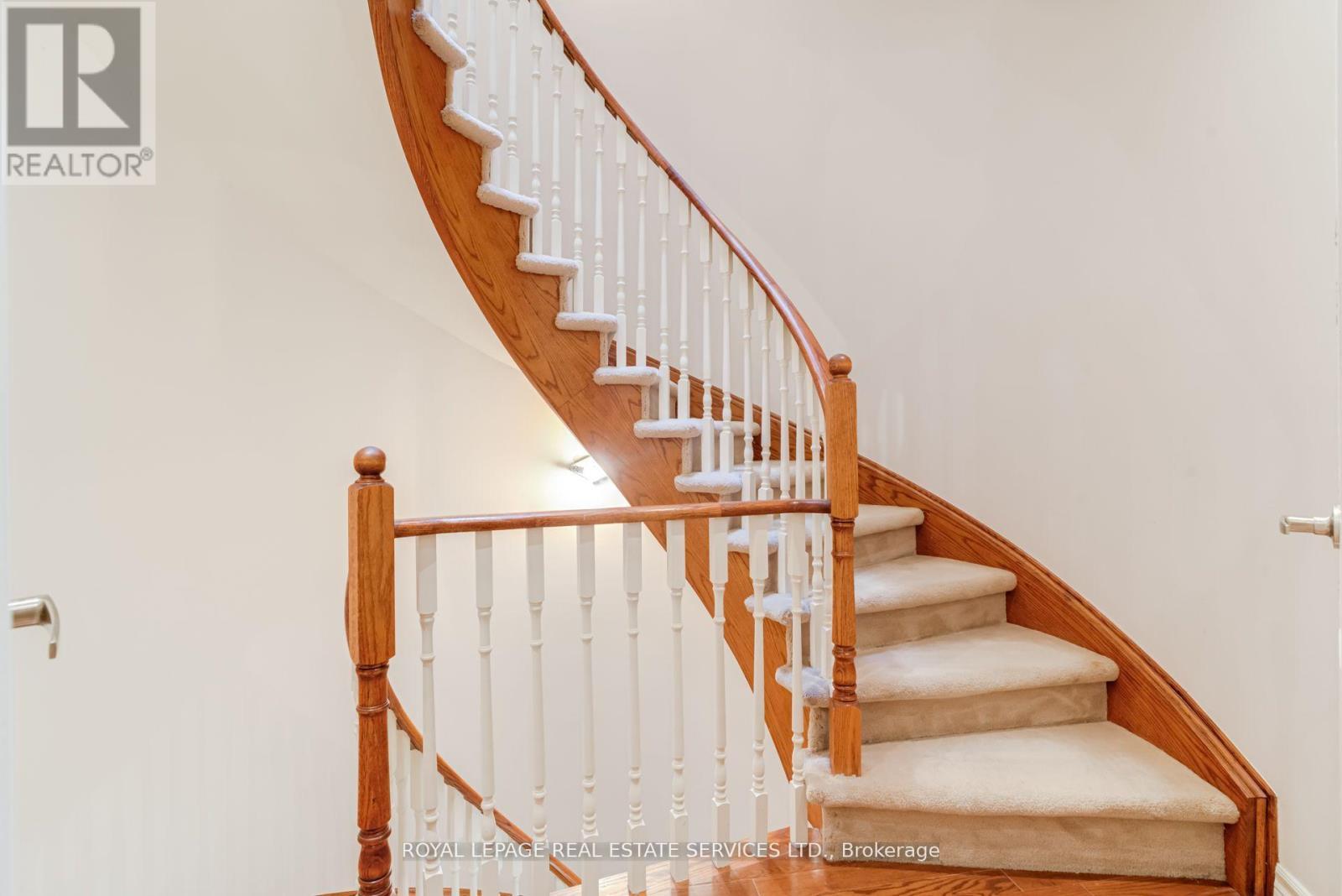 












12 - 1968 BLOOR STREET W

,
Toronto,




Ontario
M6P3K9

