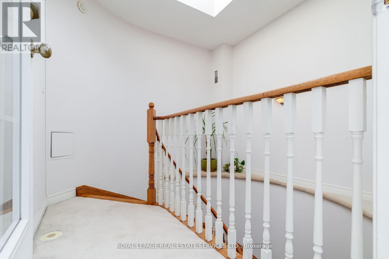 












12 - 1968 BLOOR STREET W

,
Toronto,




Ontario
M6P3K9

