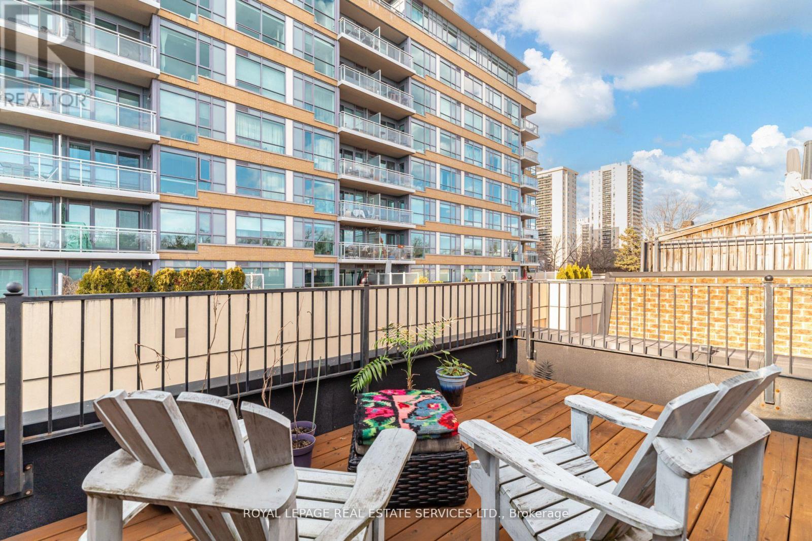 












12 - 1968 BLOOR STREET W

,
Toronto,




Ontario
M6P3K9

