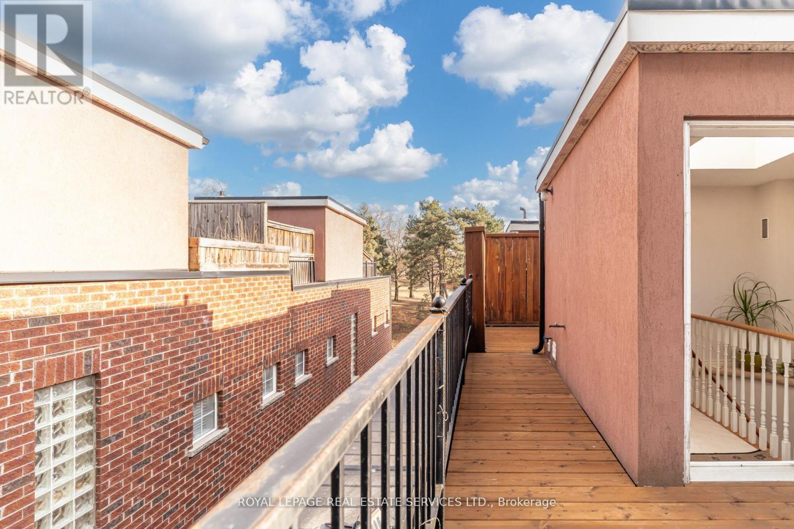 












12 - 1968 BLOOR STREET W

,
Toronto,




Ontario
M6P3K9

