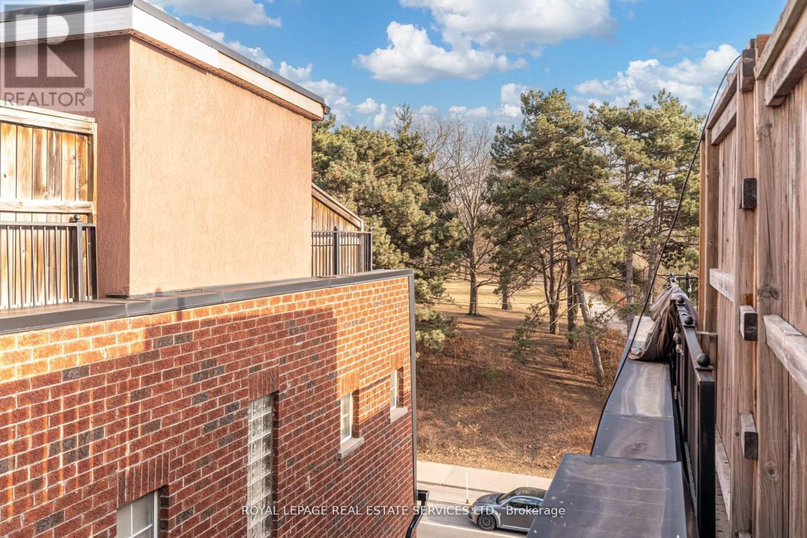 












12 - 1968 BLOOR STREET W

,
Toronto,




Ontario
M6P3K9

