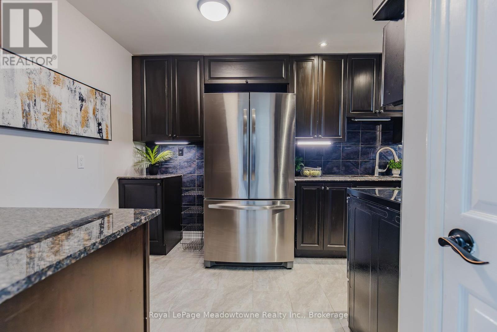 












42 - 6240 MONTEVIDEO ROAD

,
Mississauga (Meadowvale),




Ontario
L5N2N7

