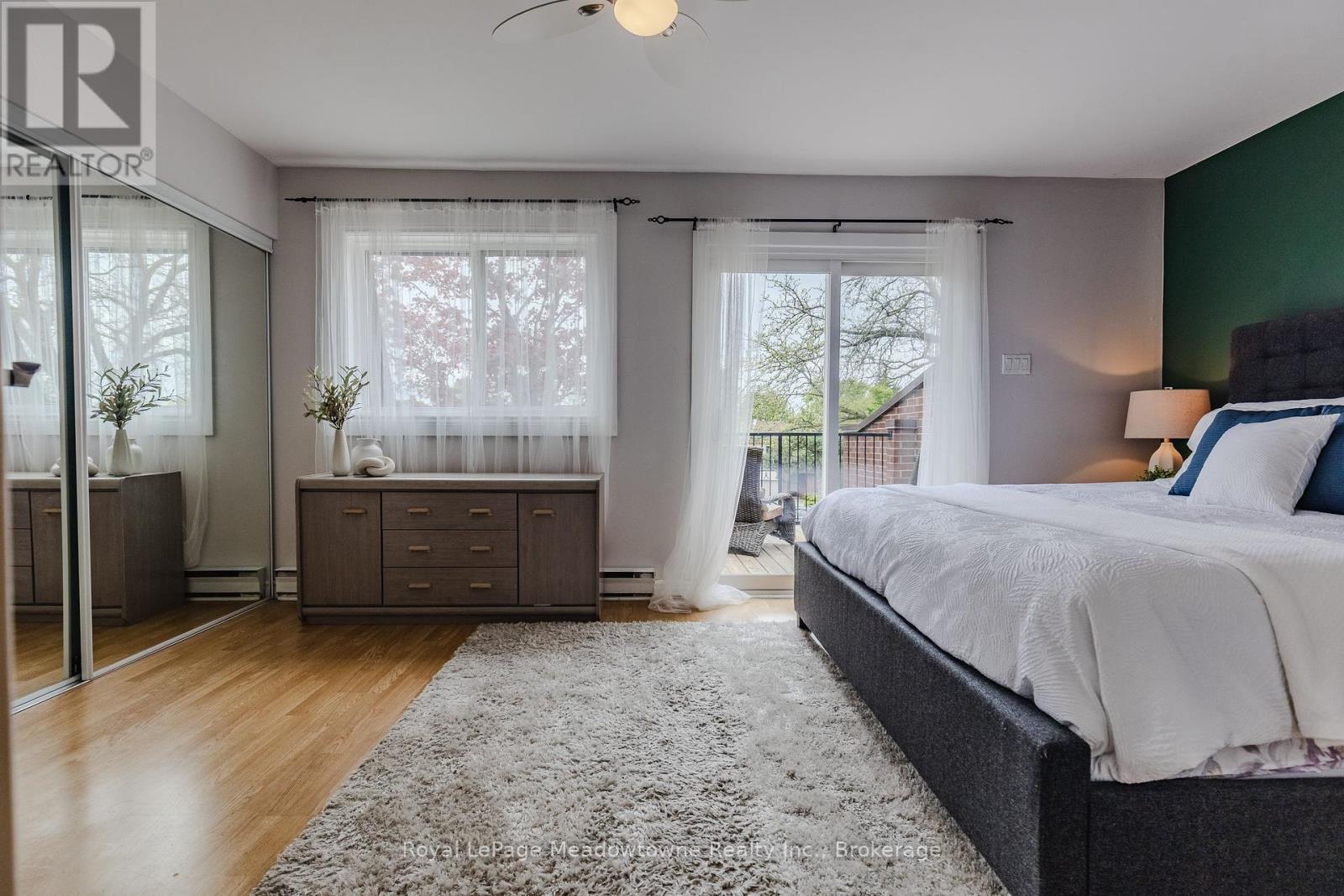 












42 - 6240 MONTEVIDEO ROAD

,
Mississauga (Meadowvale),




Ontario
L5N2N7

